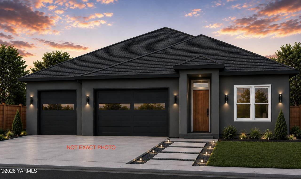 320 Hogan St - Photo 1