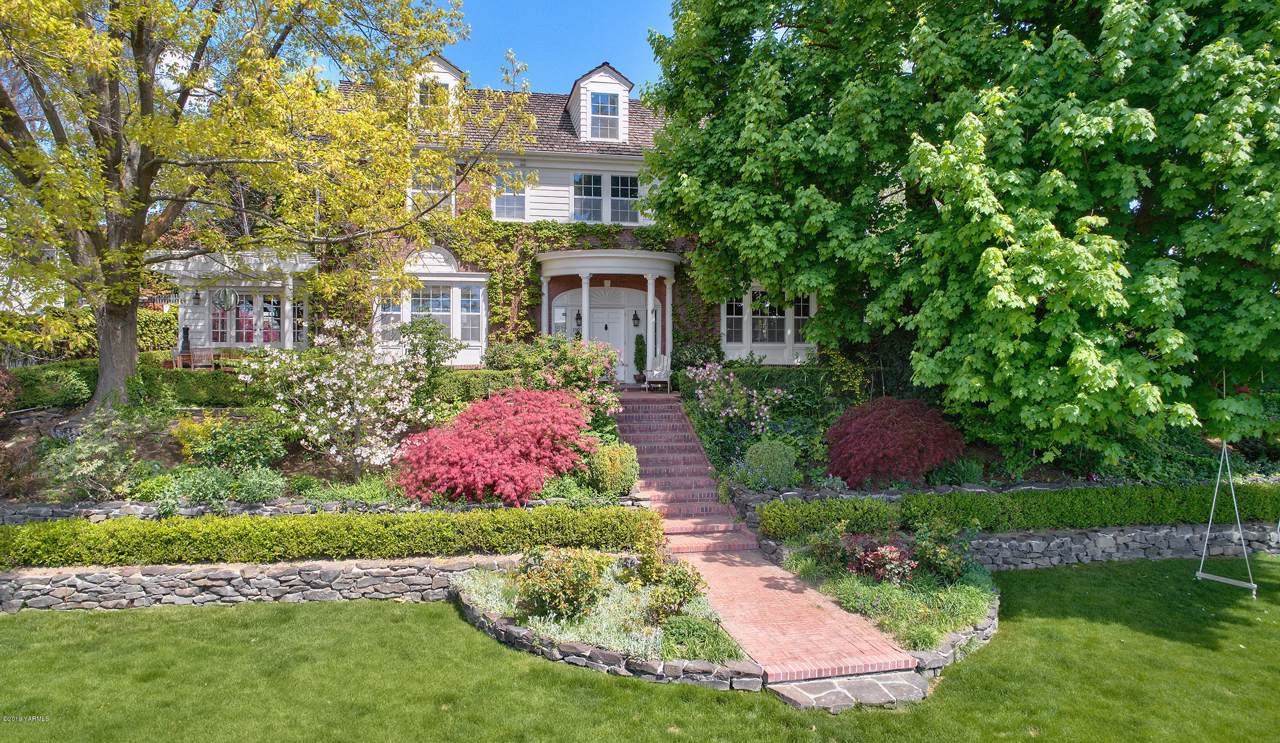1909 Chestnut Ave - Photo 1