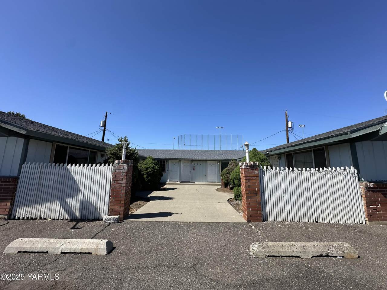 Address Not Published - Photo 1
