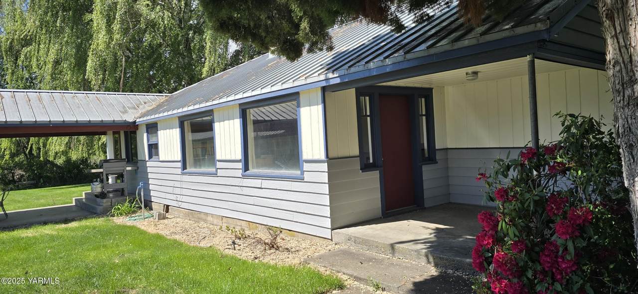 9810 Us Hwy 12 Ave - Photo 1