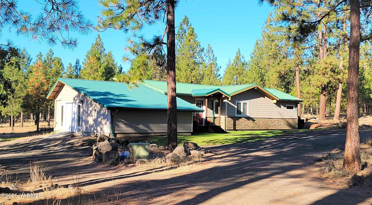 355 Tamarack - Photo 1