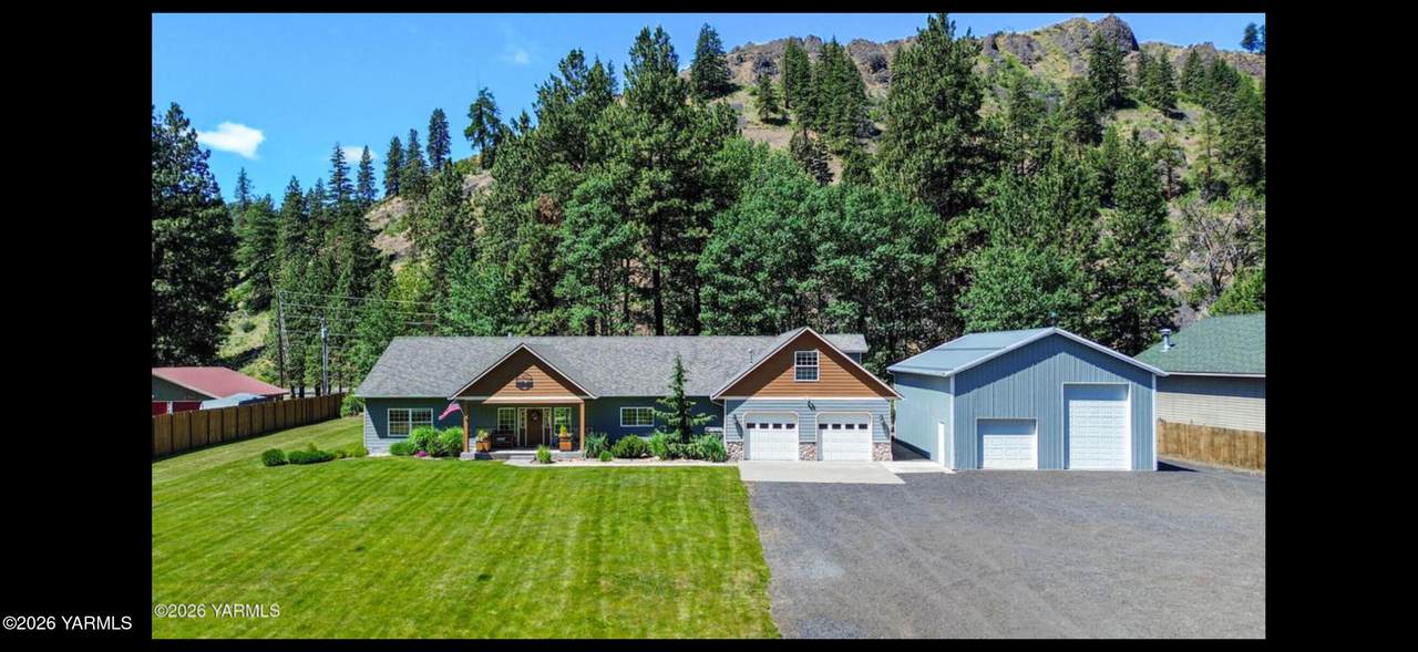 280 Bedrock Ln - Photo 1