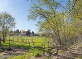 980 Selah Loop Rd - Photo 5