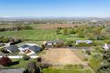 715 Fairway Dr - Photo 2