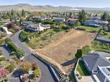 715 Fairway Dr - Photo 6