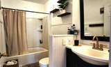 4511 Englewood Ave Ave - Photo 12