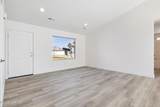 1613 Diamond Ave - Photo 3