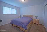 7606 Summitview Ave - Photo 15