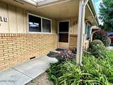 7606 Summitview Ave - Photo 2