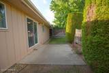 7606 Summitview Ave - Photo 22