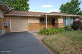 7606 Summitview Ave - Photo 5
