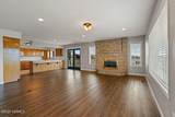 7905 Englewood Ave - Photo 14