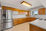 7905 Englewood Ave - Photo 16