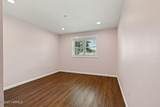 7905 Englewood Ave - Photo 21