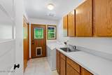 7905 Englewood Ave - Photo 25