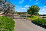 7905 Englewood Ave - Photo 6