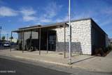 401 7th St - Photo 4