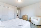 1613 Castlewood Ct - Photo 16