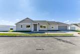 1615 Castlewood Ct - Photo 1