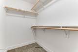 1615 Castlewood Ct - Photo 21