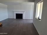 805 Crescent Ave - Photo 4