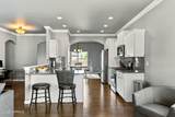 7402 Viewcrest Way - Photo 10