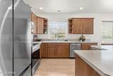 221 St Andrews Pl - Photo 9