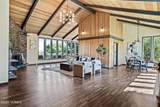 709 Beacon Ave - Photo 3