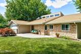 622 Country Club Dr - Photo 3