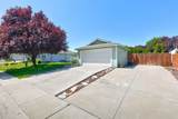 402 11th St - Photo 15