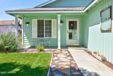 402 11th St - Photo 3