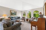 105 Pear Ave - Photo 8