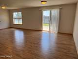 7702 Douglas Dr - Photo 9