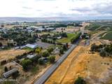 10420 Ahtanum Rd - Photo 23