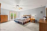 305 Crawford Ln - Photo 17