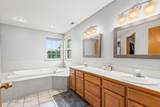 305 Crawford Ln - Photo 20