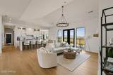 4611 Hilltop Way - Photo 13