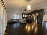 2005 Lakeview Dr - Photo 8