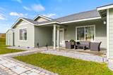 15649 Fisk Rd - Photo 2
