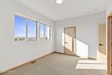 9306 Tieton Dr - Photo 21