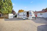 2240 Lincoln Ave - Photo 52