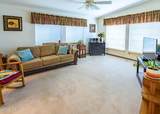 7009 Manor Way - Photo 15