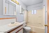 921 Queen Ave - Photo 12