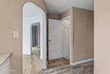 309 Douglas St - Photo 18