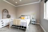 7310 Whitman Ave - Photo 19