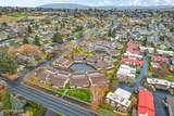 611 50th Ave - Photo 38