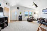 207 Sterling St - Photo 5