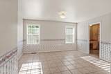8204 Midvale Rd - Photo 16
