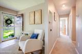 911 26th Ave - Photo 4