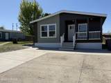 402 Maple Ave - Photo 1
